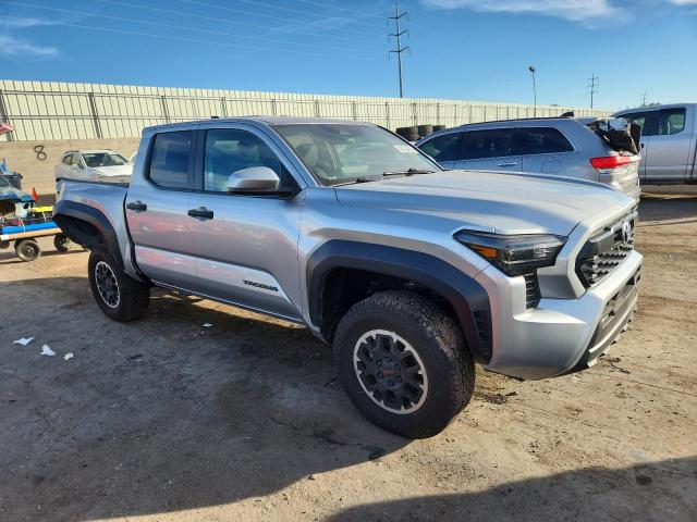 Фото 4 - TOYOTA TACOMA