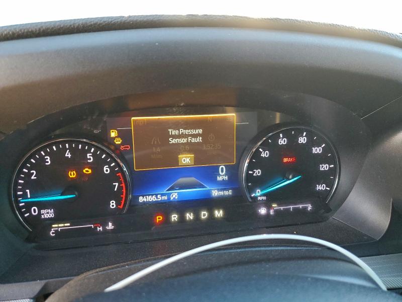 Фото 9 - FORD EXPLORER