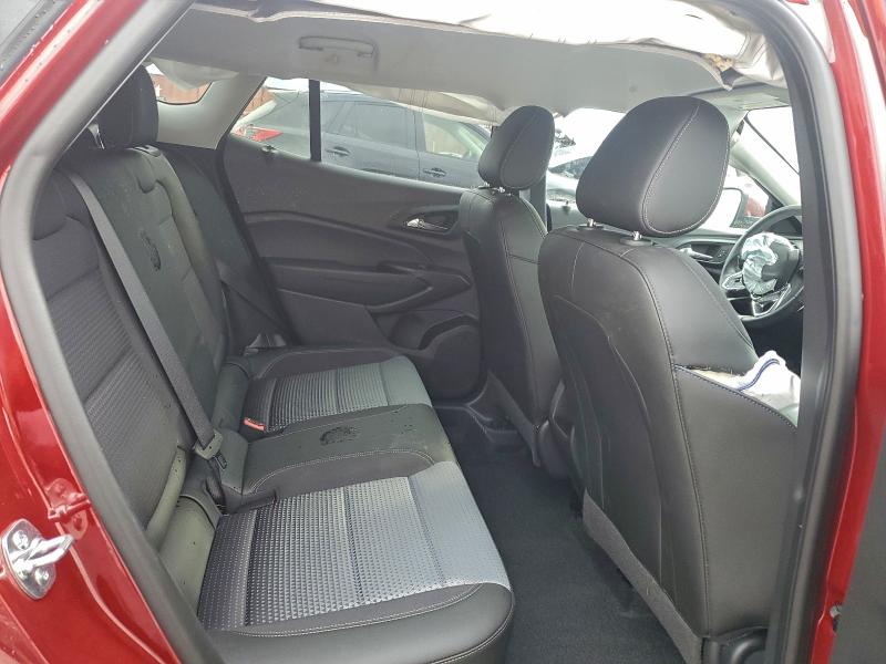 Фото 11 - CHEVROLET TRAX