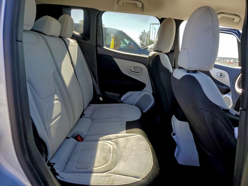 Фото 11 - JEEP RENEGADE