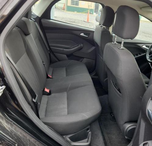 Фото 10 - FORD FOCUS