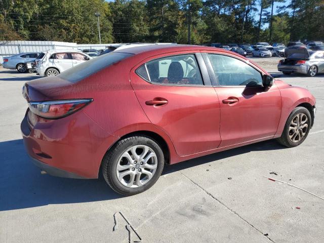 Фото 3 - TOYOTA YARIS