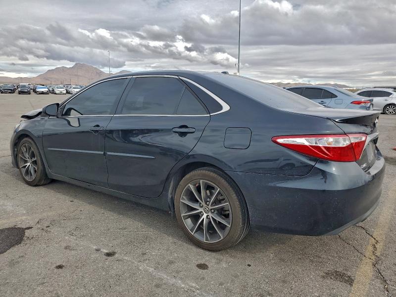 Фото 2 - TOYOTA CAMRY