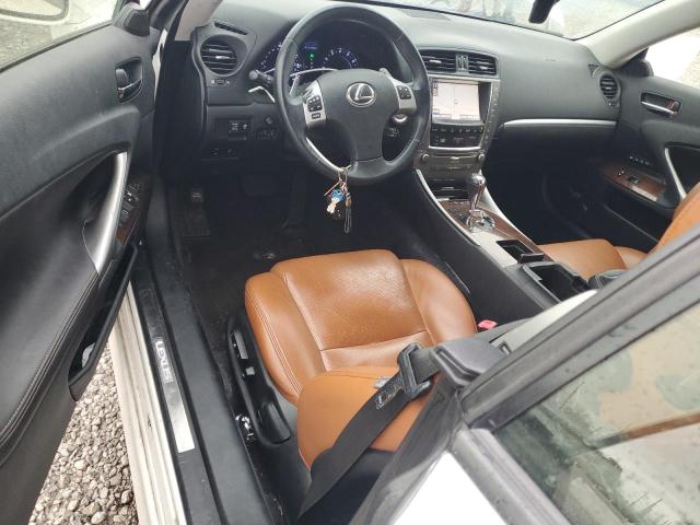 Фото 8 - LEXUS IS