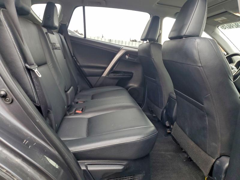 Фото 11 - TOYOTA RAV4