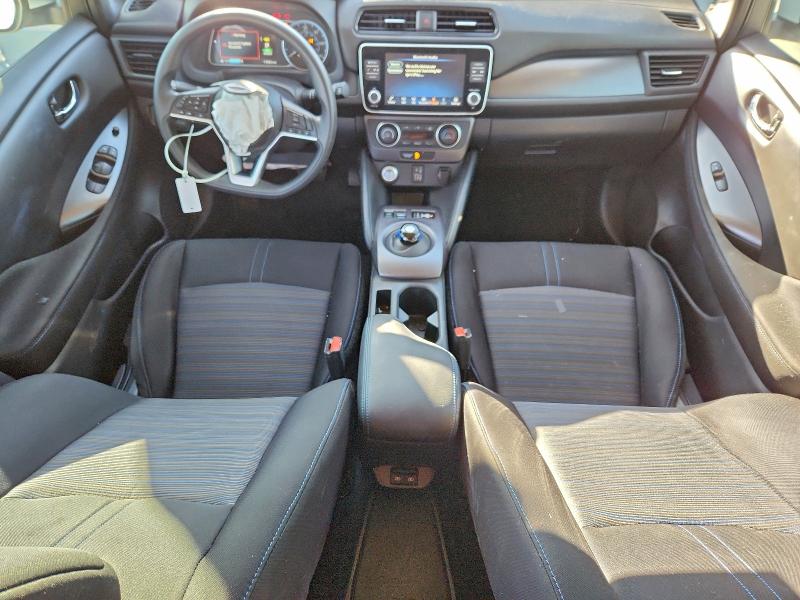 Фото 8 - NISSAN LEAF