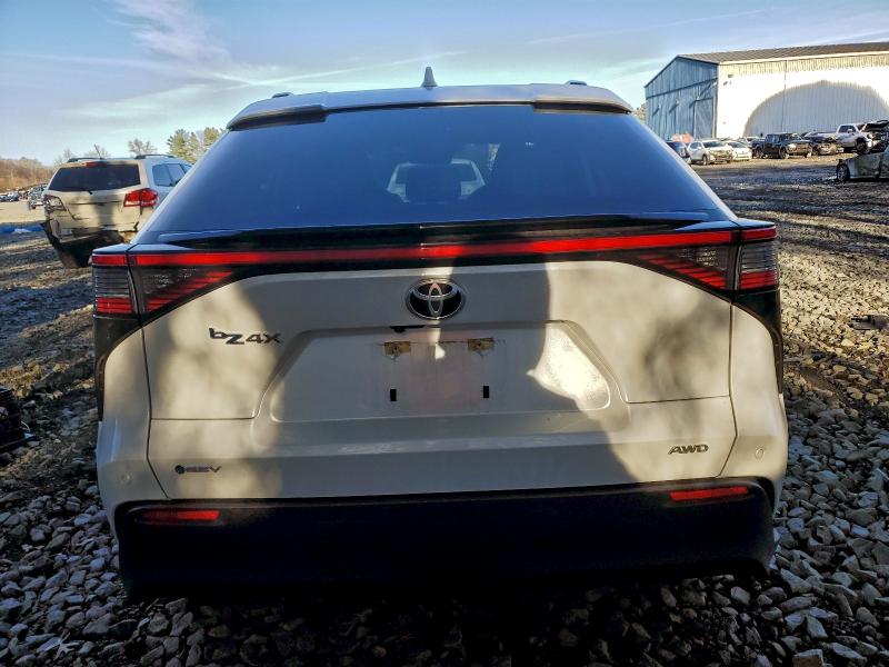 TOYOTA BZ4X XLE 2024 VIN JTMABACA8RA078235