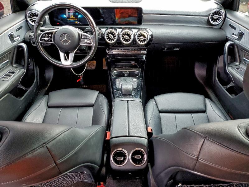 Фото 8 - MERCEDES-BENZ A-CLASS