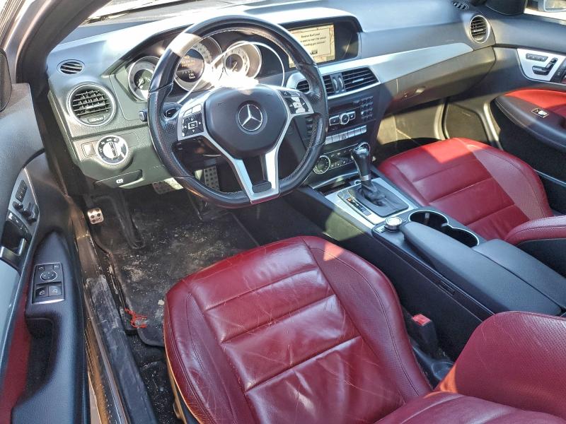 Фото 8 - MERCEDES-BENZ C-CLASS