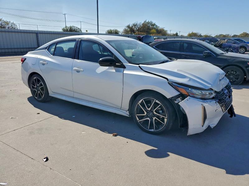 Фото 4 - NISSAN SENTRA