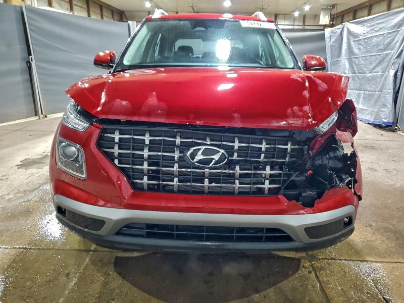 Фото 5 - HYUNDAI VENUE