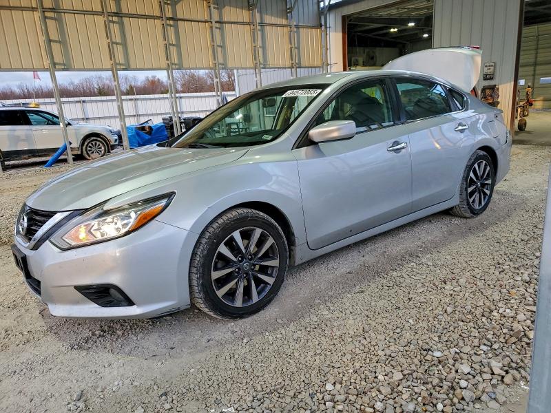 Фото 1 - NISSAN ALTIMA