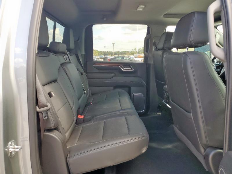 Фото 10 - GMC SIERRA