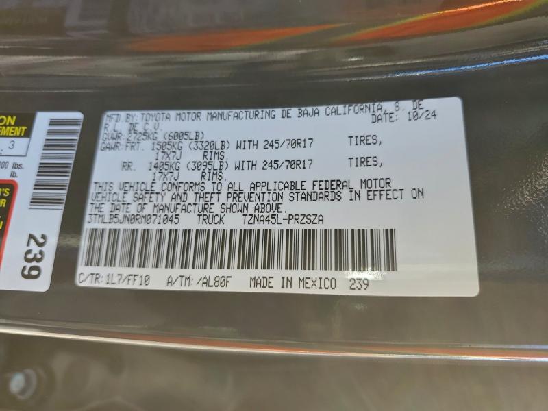 Фото 12 - TOYOTA TACOMA