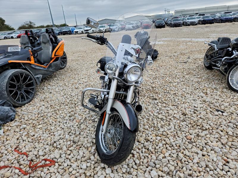 KAWASAKI VULCAN 900 2013