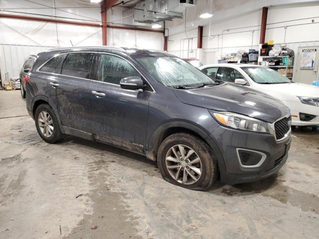 Фото 4 - KIA SORENTO