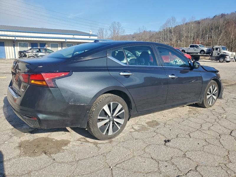 Фото 3 - NISSAN ALTIMA