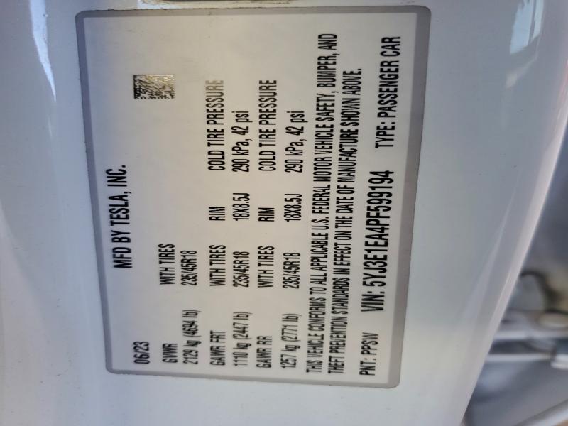 Фото 13 - TESLA MODEL 3