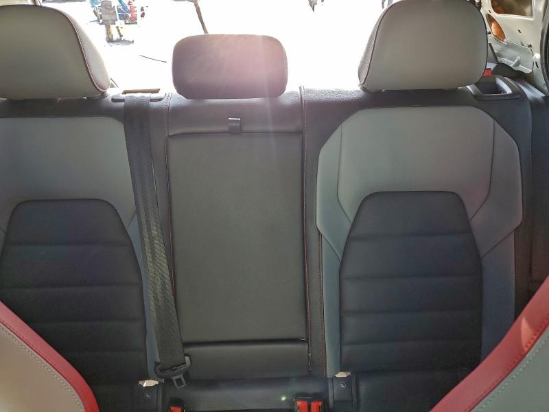 Фото 10 - VOLKSWAGEN GTI