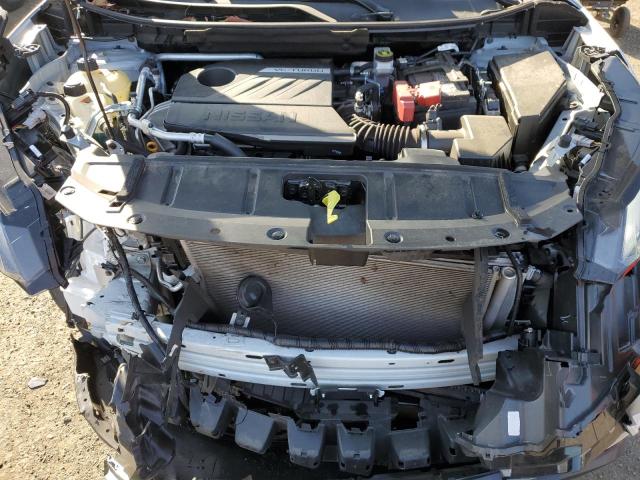 Фото 12 - NISSAN ROGUE