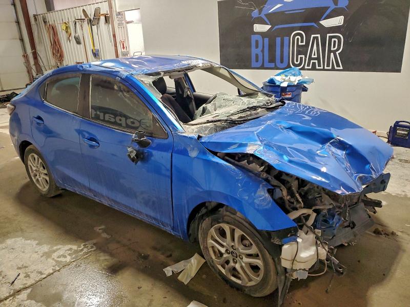 Фото 4 - TOYOTA YARIS