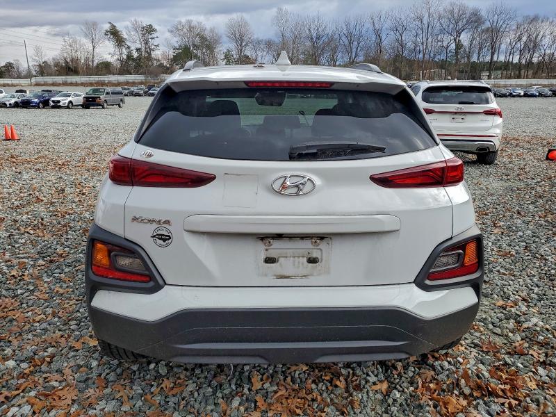 Фото 6 - HYUNDAI KONA