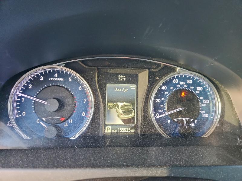 Фото 9 - TOYOTA CAMRY