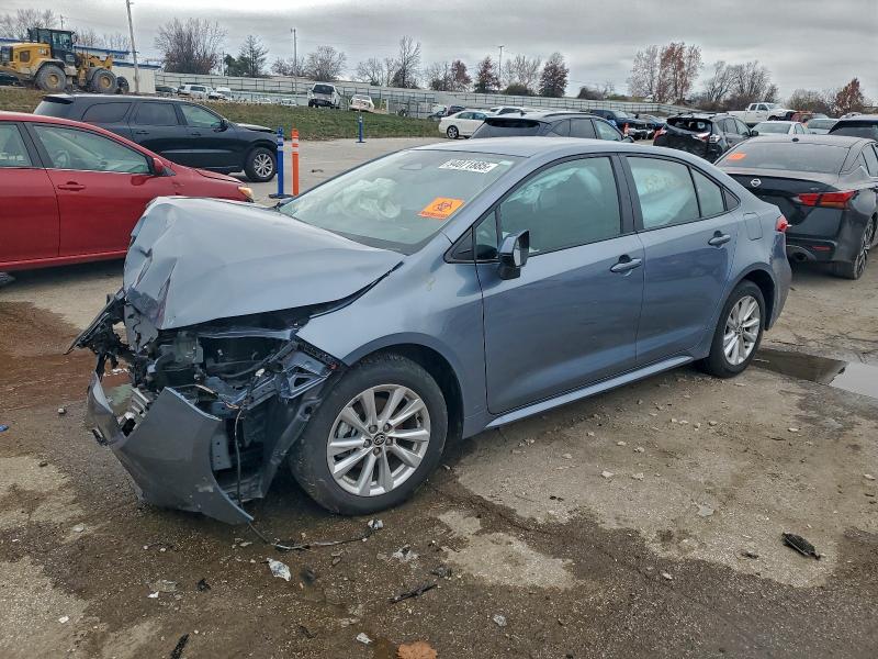 Фото 1 - TOYOTA COROLLA