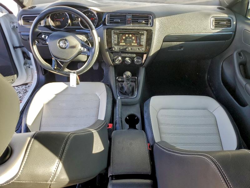 Фото 8 - VOLKSWAGEN JETTA