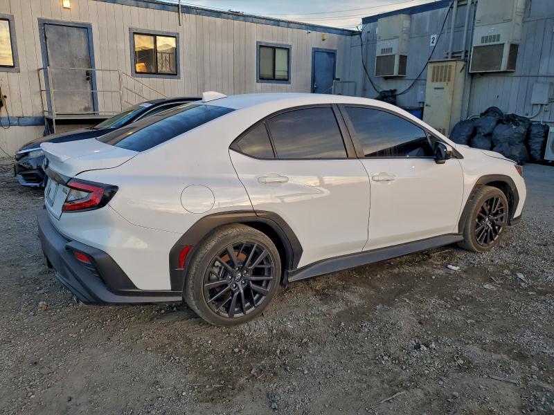 Фото 3 - SUBARU WRX