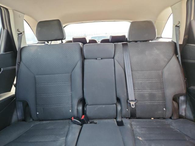 Фото 10 - KIA SORENTO