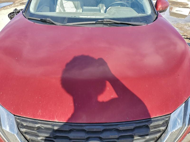 Фото 12 - NISSAN ROGUE