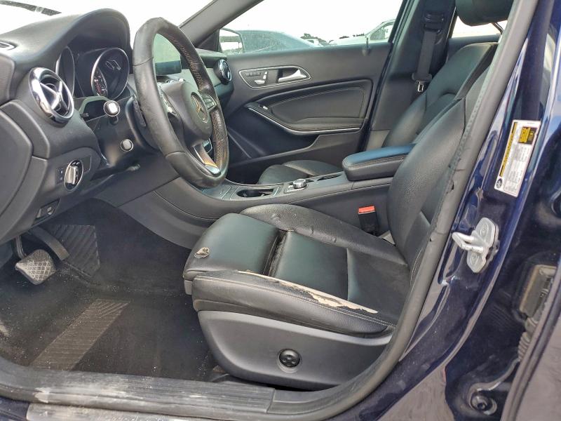 Фото 7 - MERCEDES-BENZ GLA-CLASS