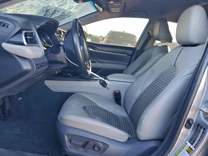 Фото 7 - TOYOTA CAMRY