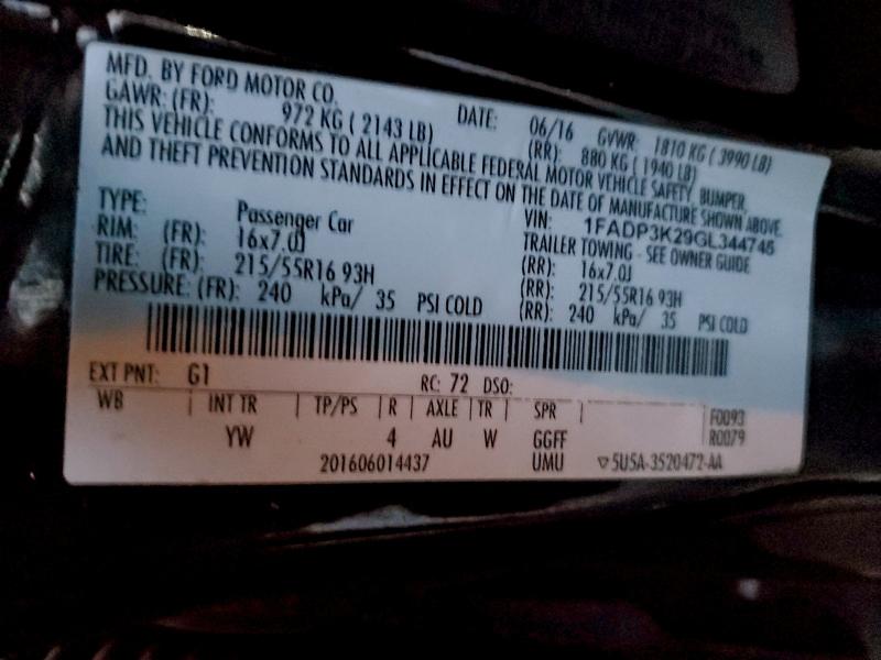 Фото 12 - FORD FOCUS