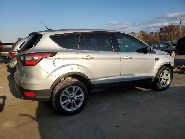 FORD ESCAPE 2017 VIN 1FMCU0GD2HUD52667