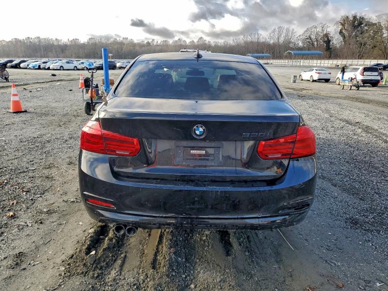 BMW 3 SERIES 2018 VIN WBA8B9G54JNU96666