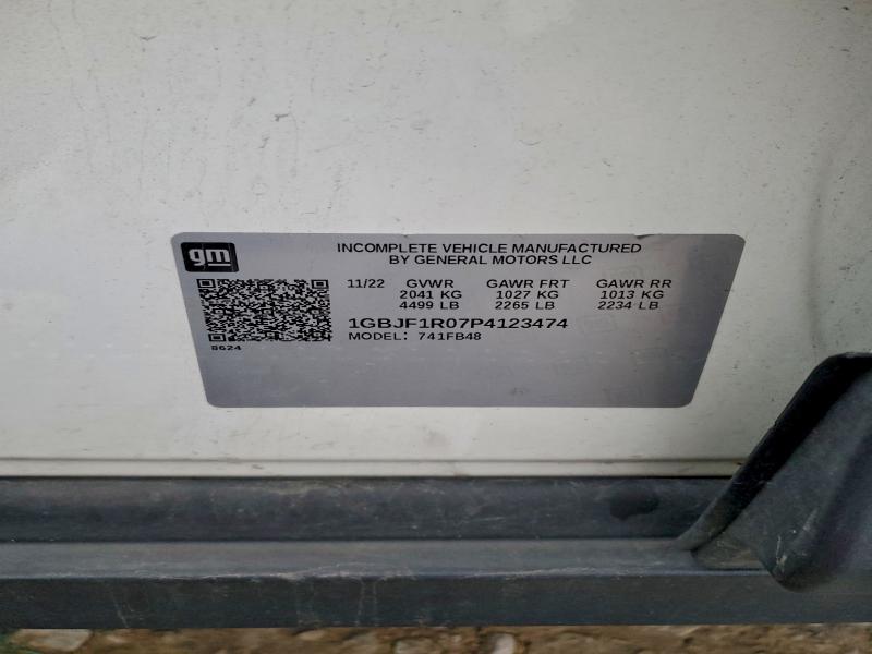 Фото 13 - CHEVROLET BOLT