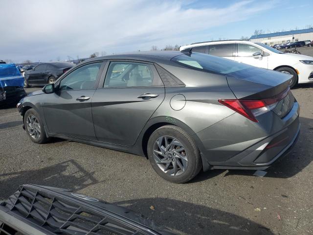 Фото 2 - HYUNDAI ELANTRA