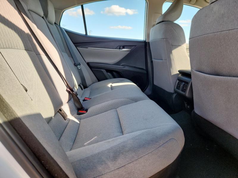 Фото 10 - TOYOTA CAMRY