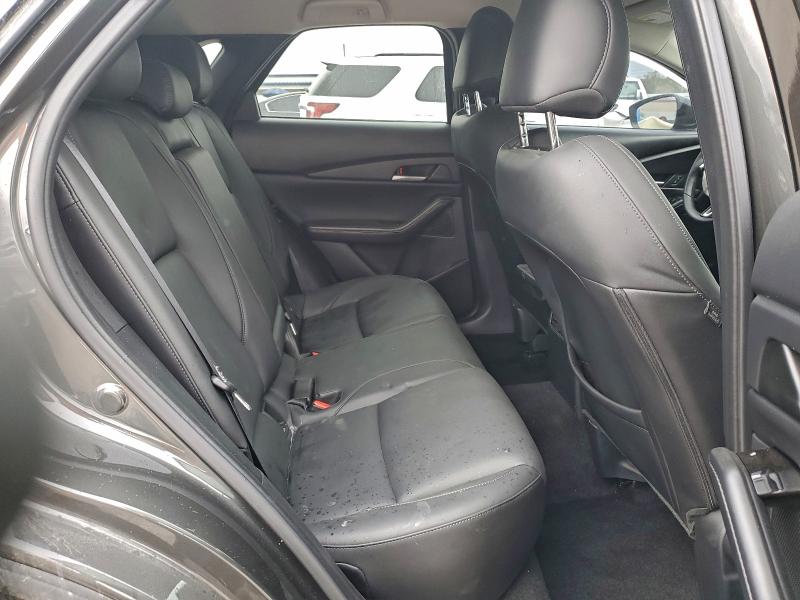 Фото 10 - MAZDA CX30