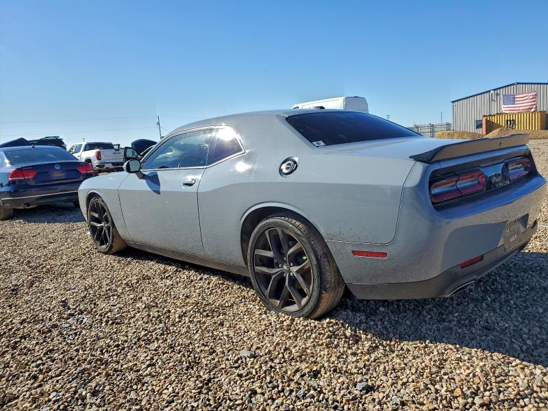 Фото 2 - DODGE CHALLENGER