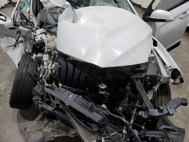 Фото 12 - HYUNDAI KONA