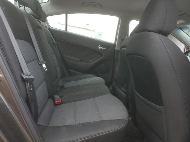 Фото 10 - KIA FORTE