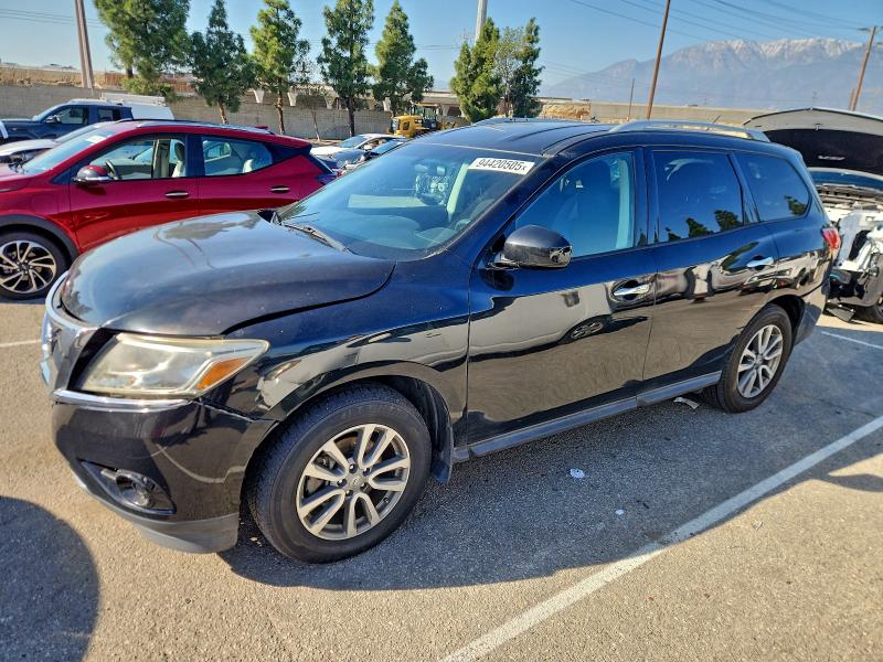 Фото 1 - NISSAN PATHFINDER