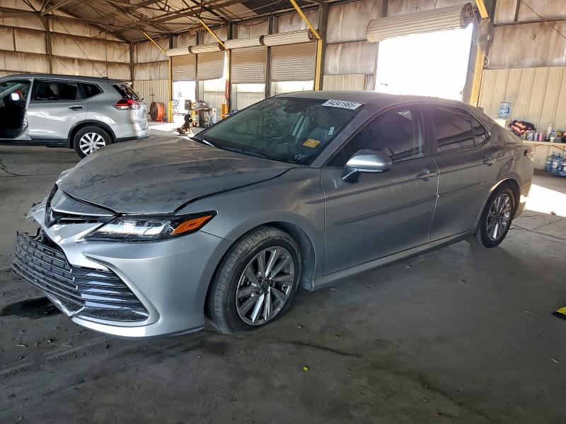 Фото 1 - TOYOTA CAMRY