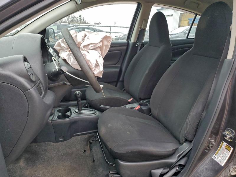 Фото 7 - NISSAN VERSA