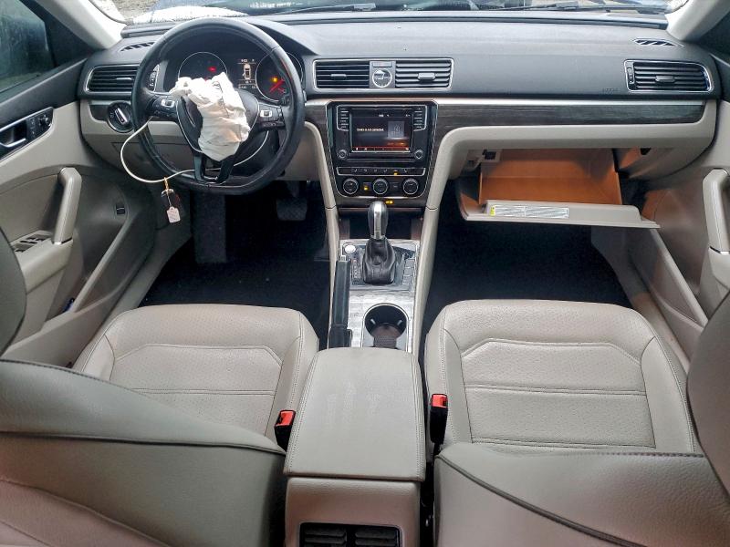 Фото 8 - VOLKSWAGEN PASSAT