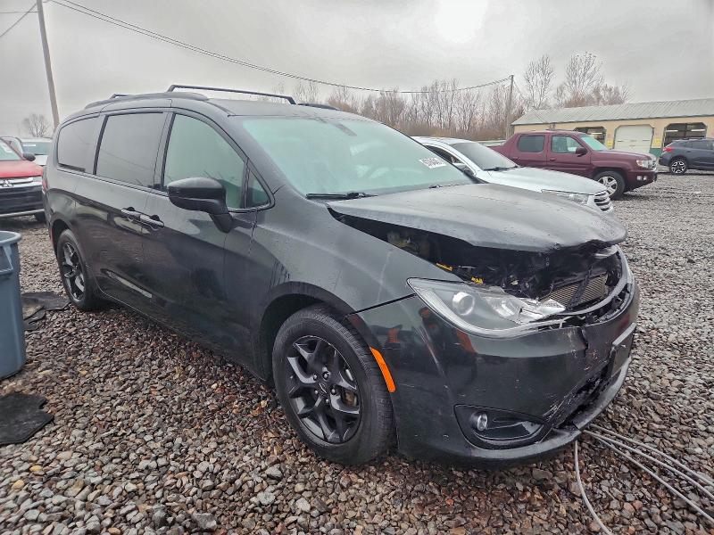 Фото 4 - CHRYSLER PACIFICA