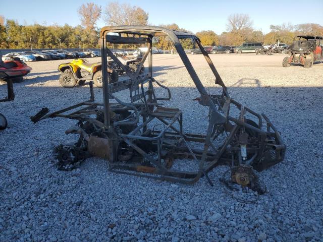 POLARIS SIDEBYSIDE 2015